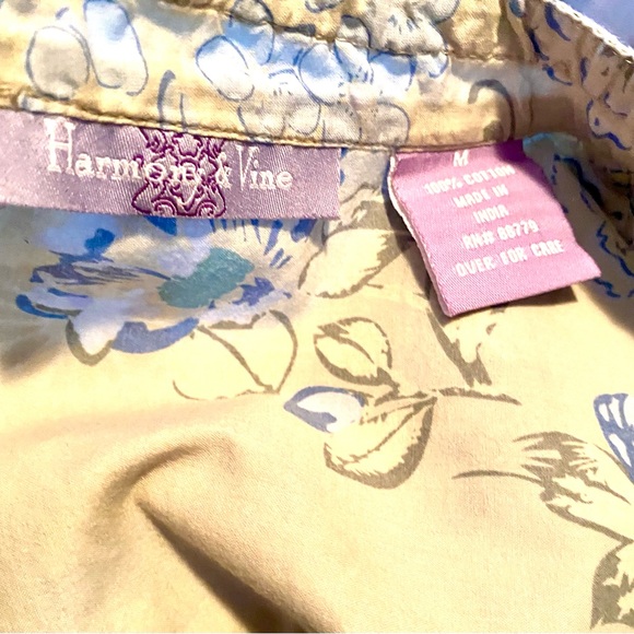 Harmony & Vine Button Down Top Floral Long Sleeve Shirt Medium - Picture 3 of 6